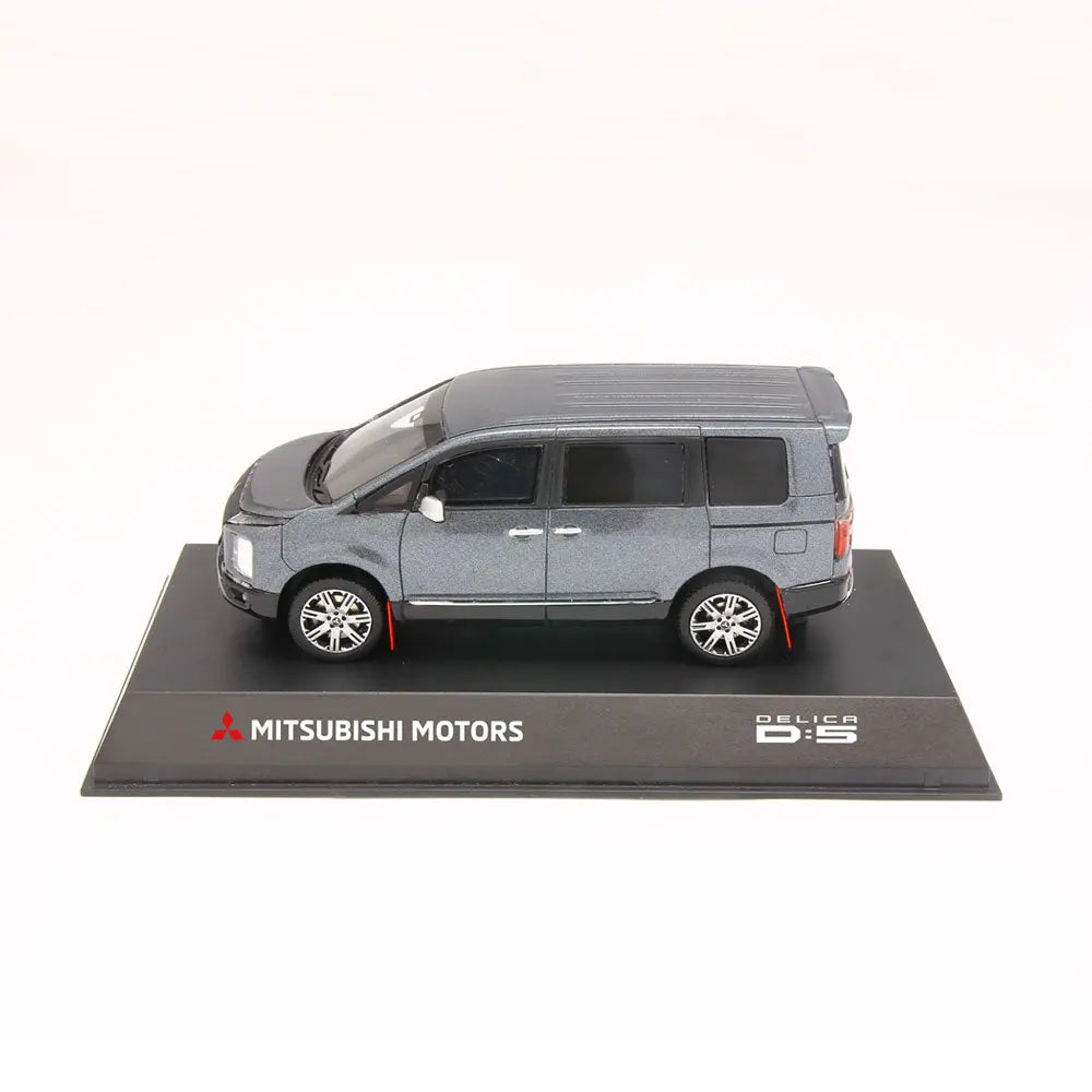 デリカD:5 1/43サイズ モデルカー(レジンモデル) MITSUBISHI MOTORS COLLECTION